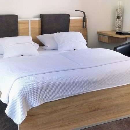 Alte Stadtmauer - Apartment Sinsheim Eksteriør billede